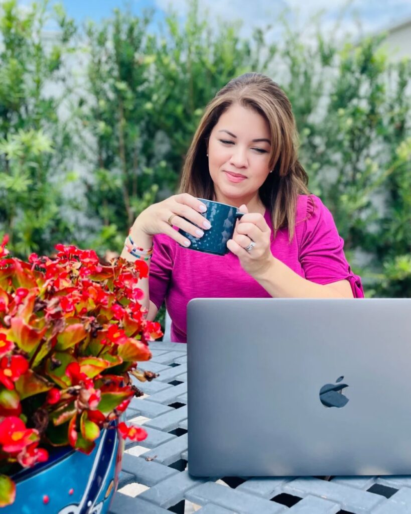 Orlando Therapist — Jennifer Sierra, LMHC